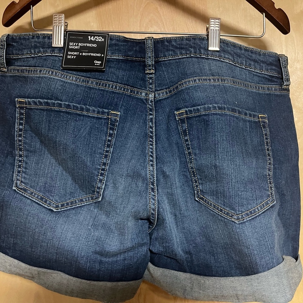 GAP Women's Denim Shorts - Blue - Picture 2 of 4